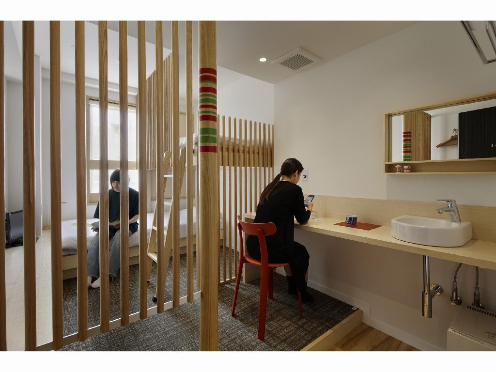 Фото Sendai Business Hotel