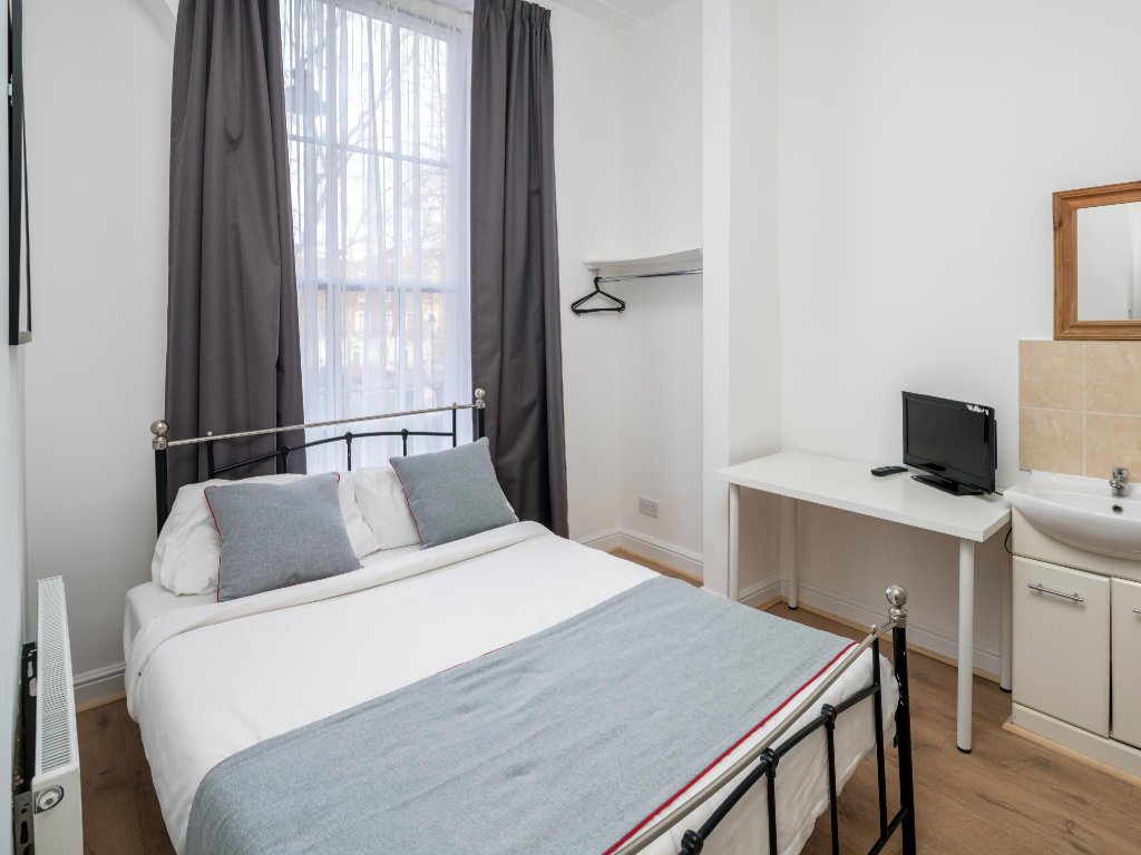 Фото Oyo Kings Hotel