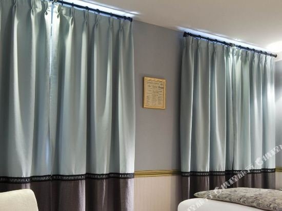 Фото Les Plumes Hôtel