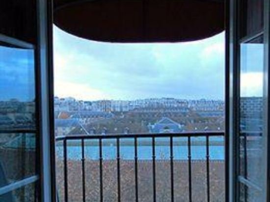 Фото Derby Eiffel