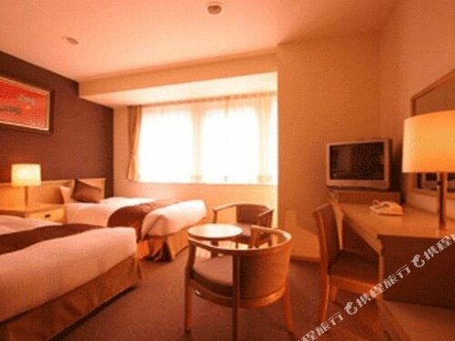 Гостиница Hotel Blue Lake Hotel в Оцу