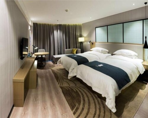Гостиница Echarm Hotel Nanchang Hongcheng Big Market в Наньчане
