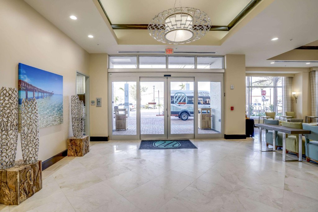 Фото Hotel Dello Ft Lauderdale Airport, Tapestry Collection by Hilton