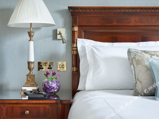 Фото The Shelbourne Dublin, A Renaissance Hotel