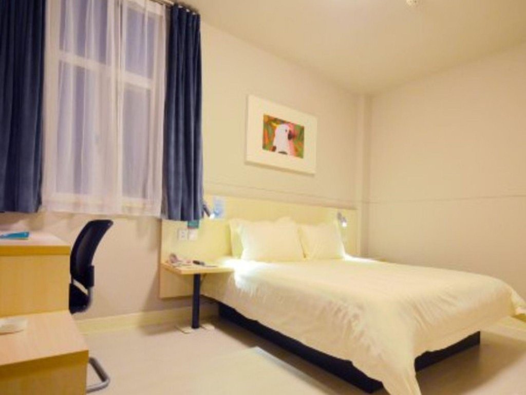 Фото Jinjiang Inn Wuhan Guanggu Avenue Gaoxin 2nd Road Branch