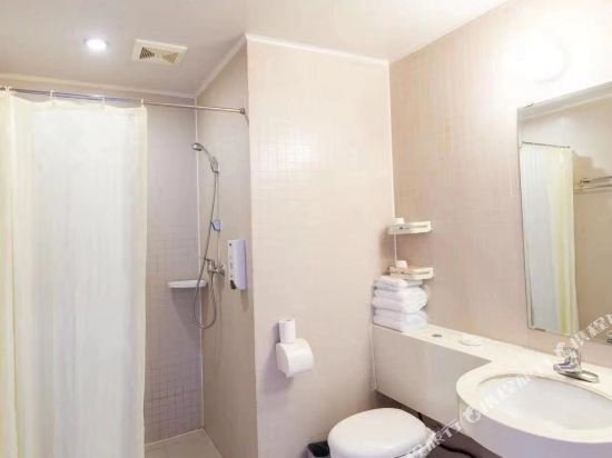 Фото Jinjiang Inn Jinan Lishan Road