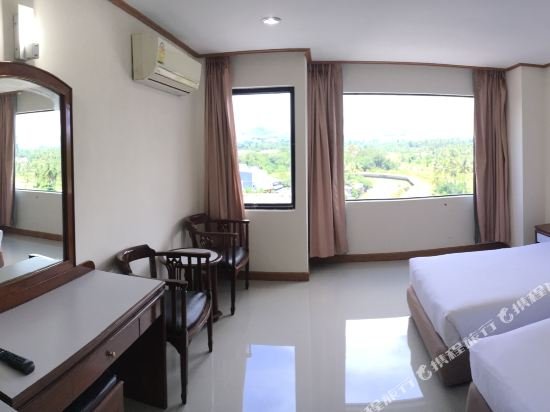 Фото Sinkiat Thani Hotel