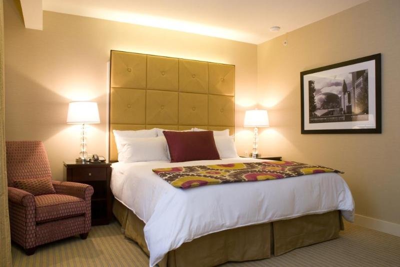 Фото Millennium Knickerbocker Chicago