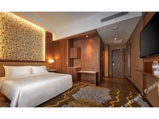 Фото St Giles Wembley Penang