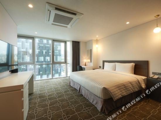 Фото Seoul Riviera Hotel