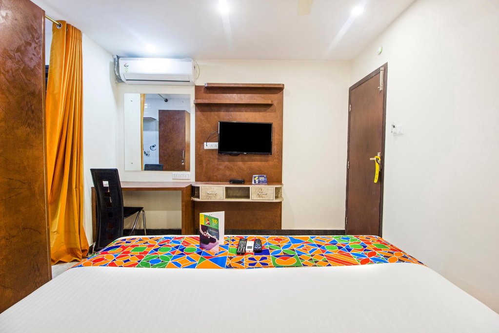 Фото FabHotel Corporate Crown II Koramangala