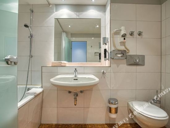 Фото Kommerzhotel Köln