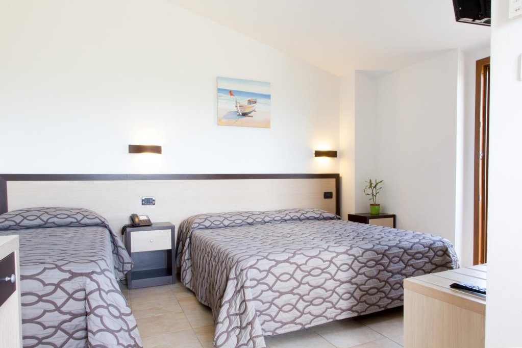 Фото Albergo Il Giardino