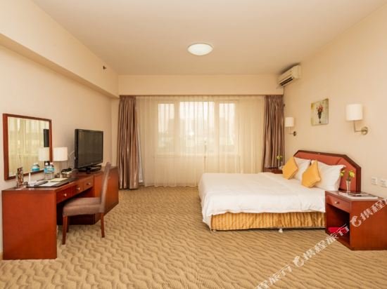 Фото Dalian Precious Ginza Hotel