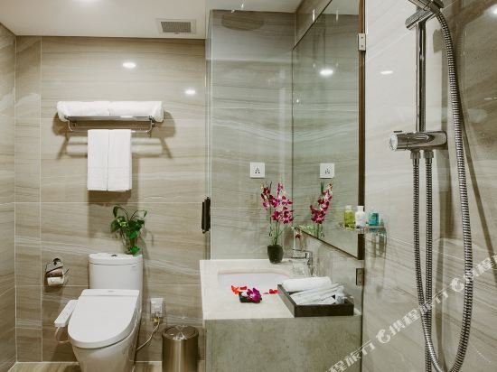 Фото Orchids Saigon Hotel