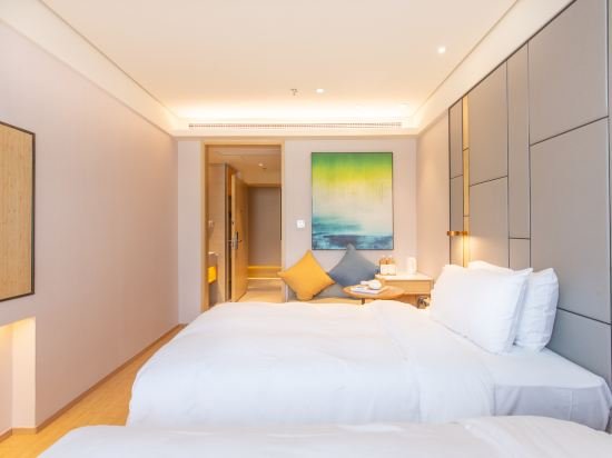 Фото Ji Hotel Shanghai Hongqiao Yan'an XI Road