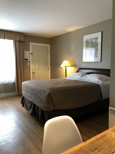 Гостиница Royalty Maples Motel & Cottages в Шарлоттауне