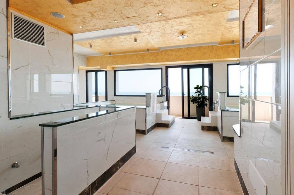 Фото Hotel Diplomat Palace