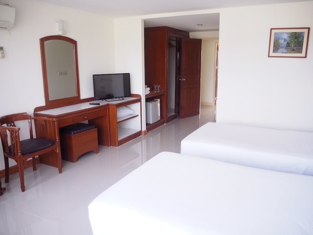 Фото Sinkiat Thani Hotel