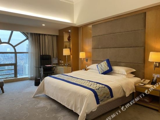 Фото Jiangmen Gladden Hotel