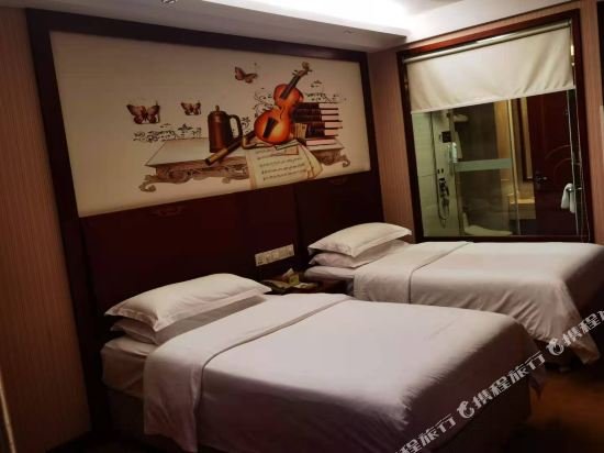 Фото Vienna Hotel Shanghai Pudong Airport Huaxia Road