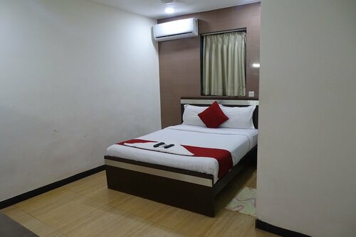 Гостиница Sunshine Backpackers в Мумбаи