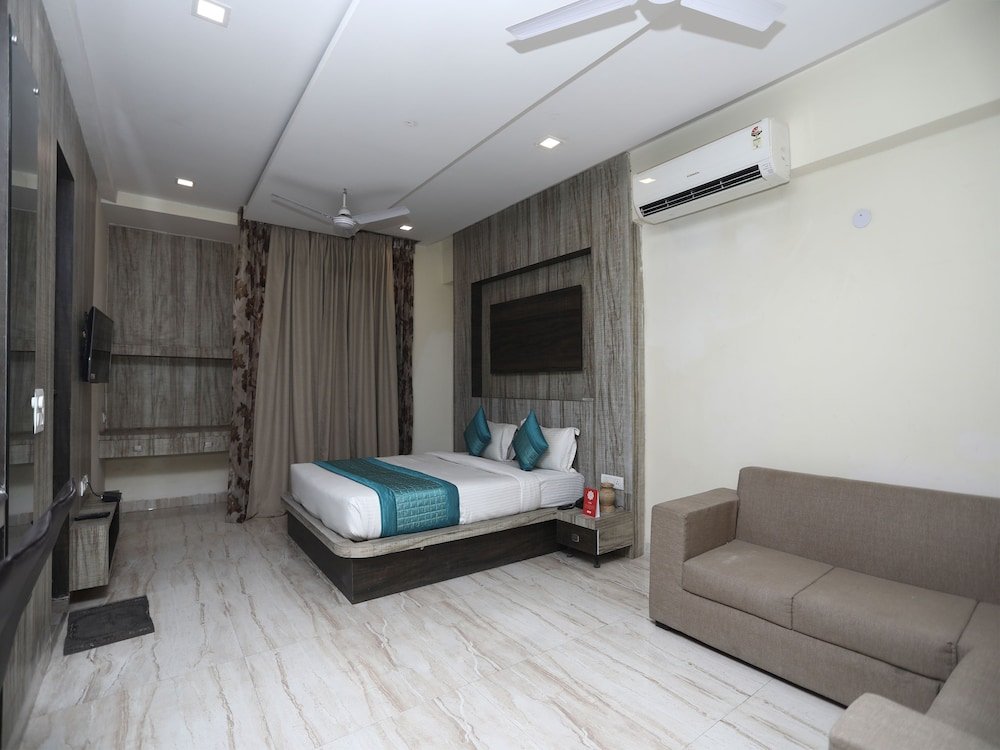 Фото Oyo 13551 Haveli Palace