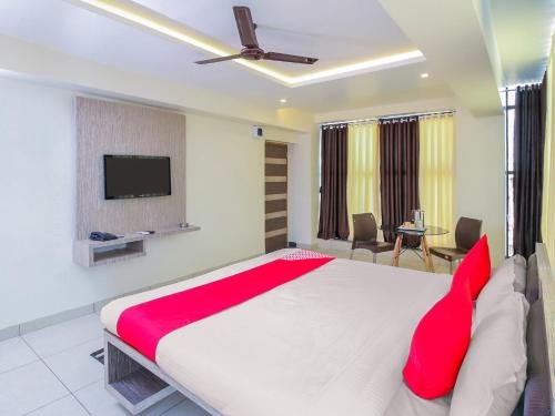 Фото Treebo Trend Surya Comforts