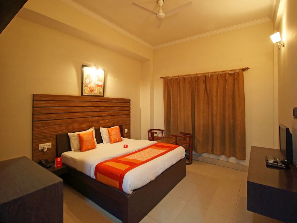 Фото Oyo 4754 Hotel Center Point