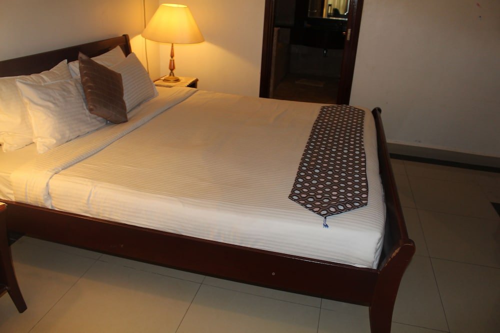 Фото Best Service Suites at Times Square