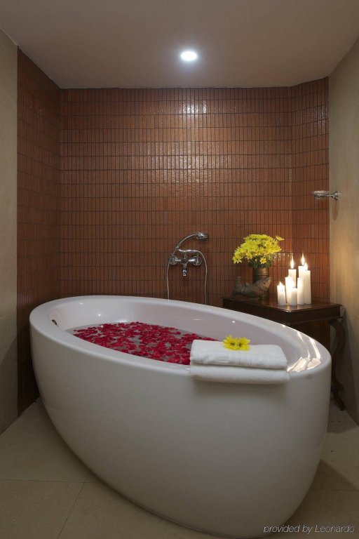 Фото The Gateway Hotel Beach Road Calicut