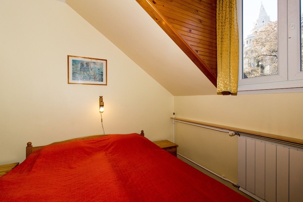 Фото Budavar Bed and Breakfast