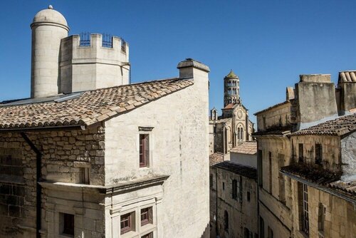 Внешний вид отеля La Maison d'Uzes в Узès, фото 3