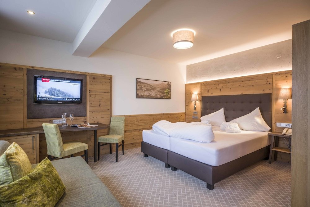 Фото Alpen Glück Hotel Kirchberger Hof