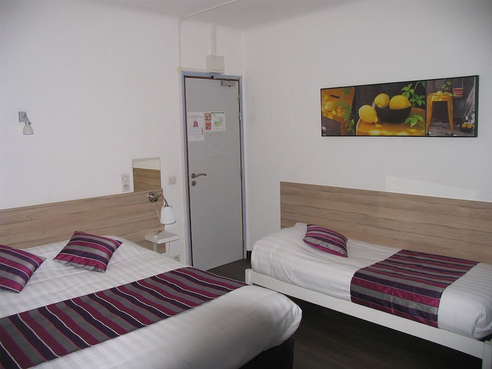 Фото Hôtel La Petite Bohème