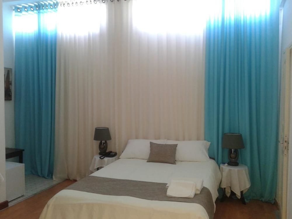 Фото Hotel de l'Avenue - Tana City Centre