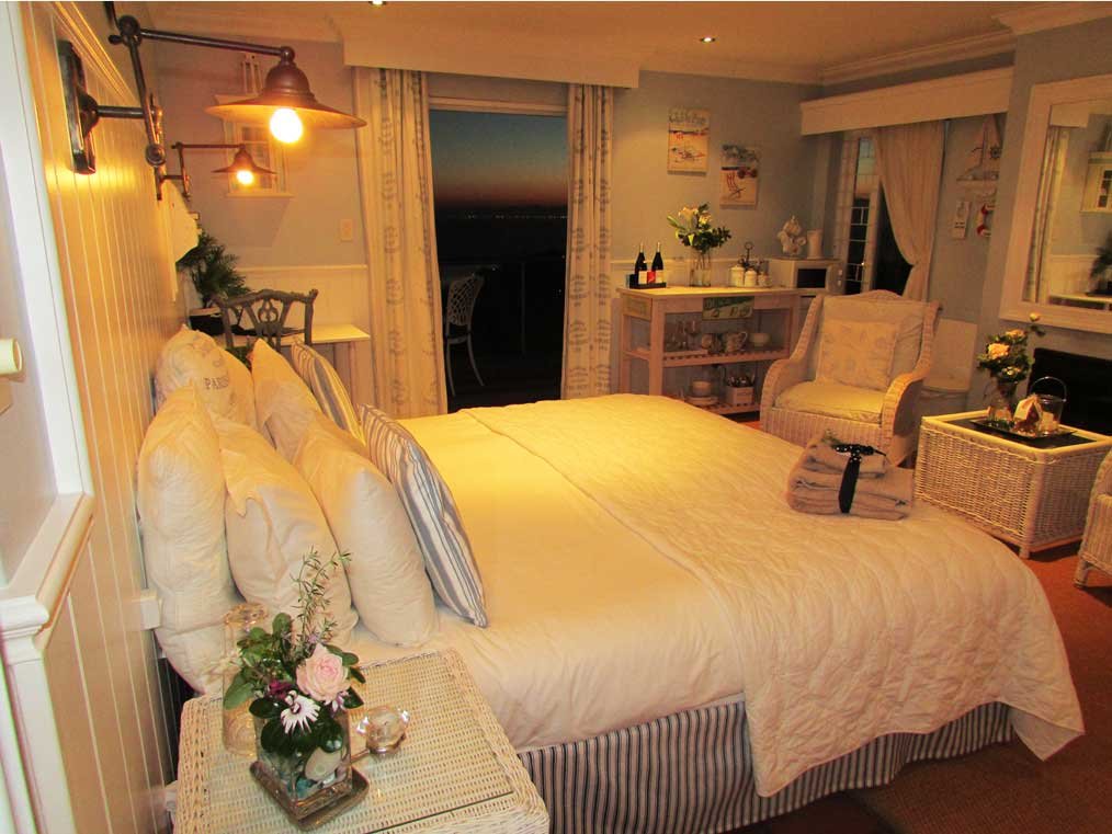 Фото A Boat House