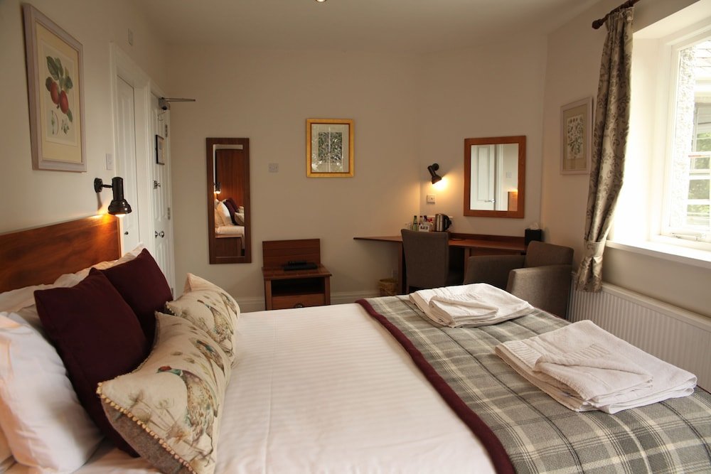 Фото The Jug & Bottle