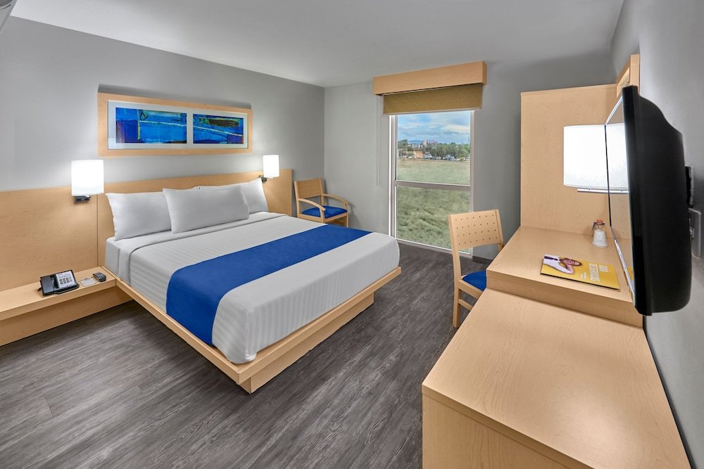 Фото City Express Aguascalientes Sur