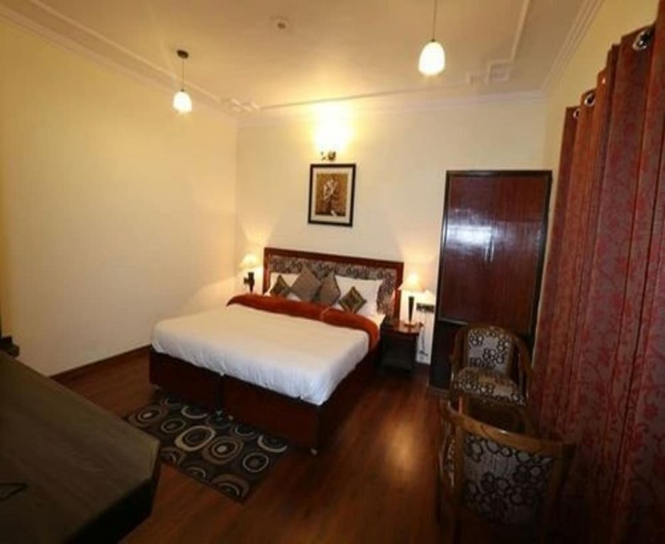 Фото Hotel Ladakh Inn