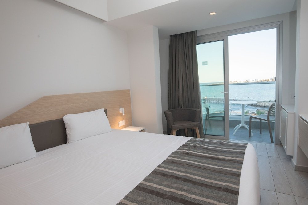 Фото Evalena Beach Hotel