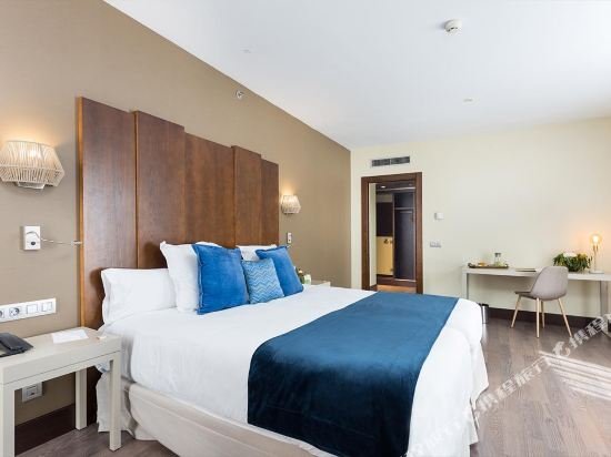 Фото La Laguna Gran Hotel