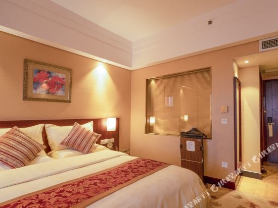 Фото Chongqing Carlton Hotel