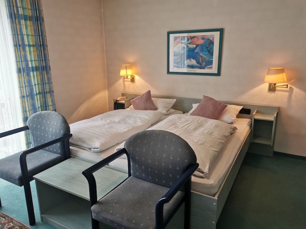 Фото Hotel Deutsches Haus