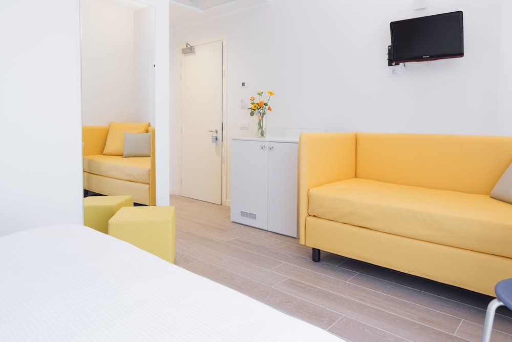 Фото Hotel Mediterraneo