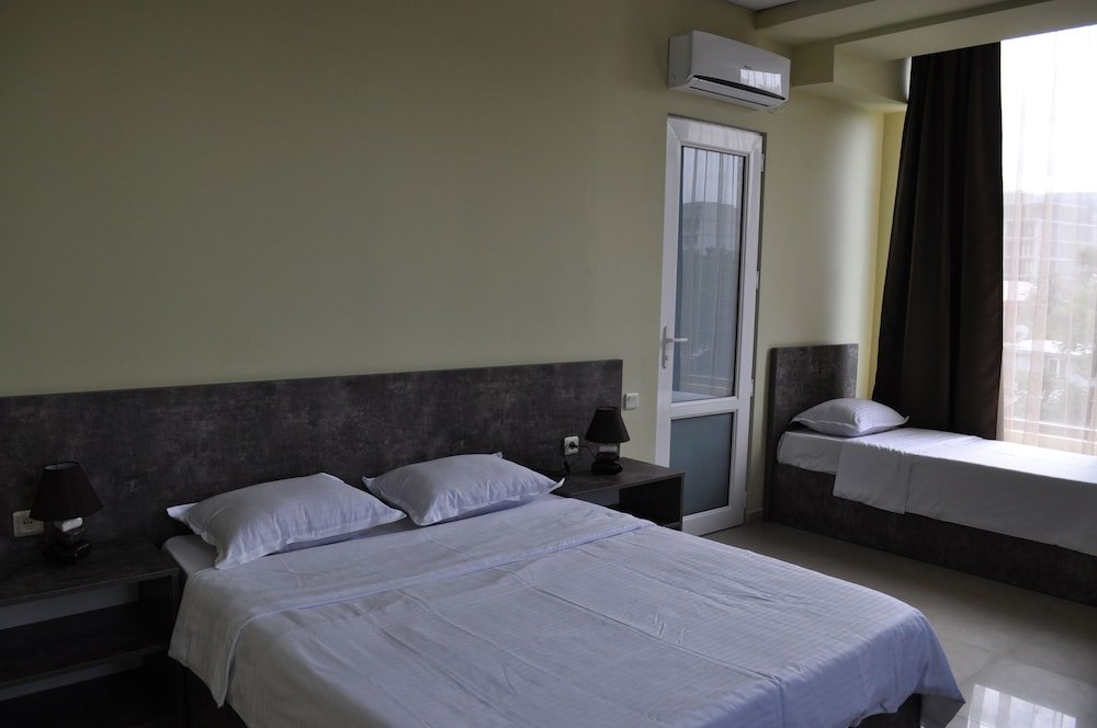 Фото Tiflis Avlabari Hotel