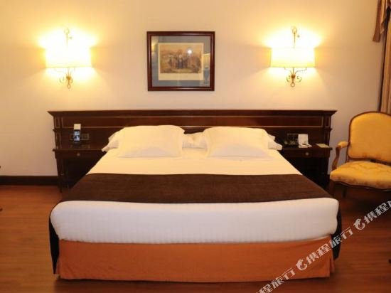 Фото Hotel Miguel Angel