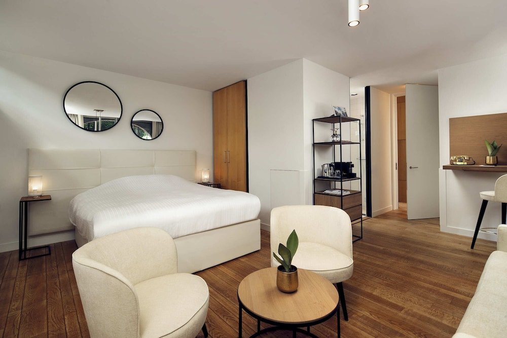 Фото Landgoed Hotel Groot Warnsborn