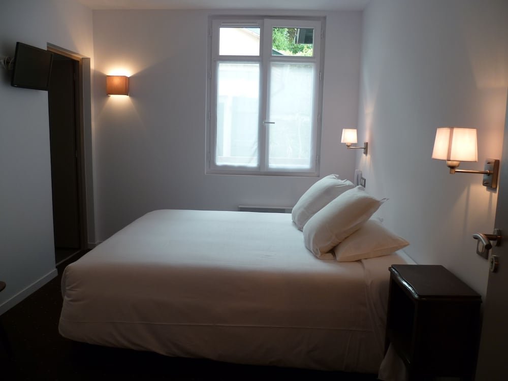 Фото Urban Style Biarritz Hôtel du Relais