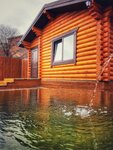Cedar Wood Bath (1-y Individualny pereulok, 16/1) ، حمام البيت